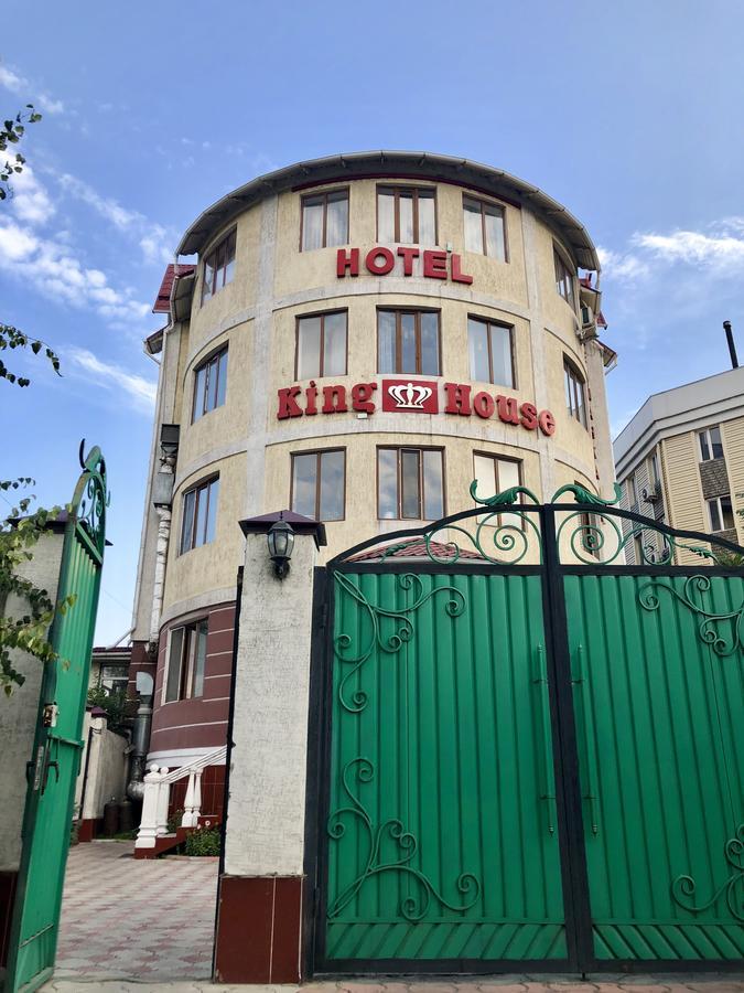 King House Hotel Bisjkek Buitenkant foto